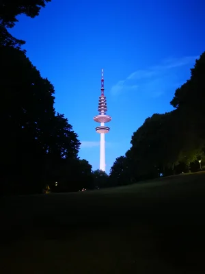 Hamburg Television Tower - Shot from Schanzenpark