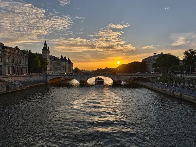 Paris - Seine River